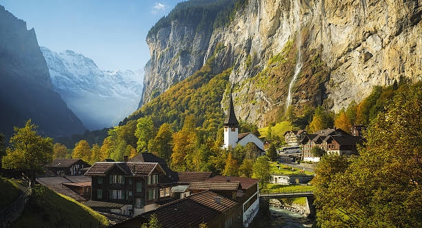 Lạc vào miền cổ tích với 6 ngôi làng đẹp nhất Thụy Sĩ - ảnh 5