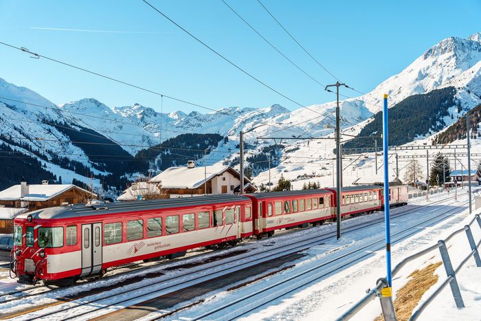 Lạc vào miền cổ tích với 6 ngôi làng đẹp nhất Thụy Sĩ - ảnh 19