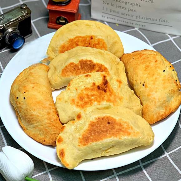 Gợi ý cách làm món bánh ăn sáng bằng chảo: Ngoài mềm mịn, trong nhân trứng bổ dưỡng - ảnh 7