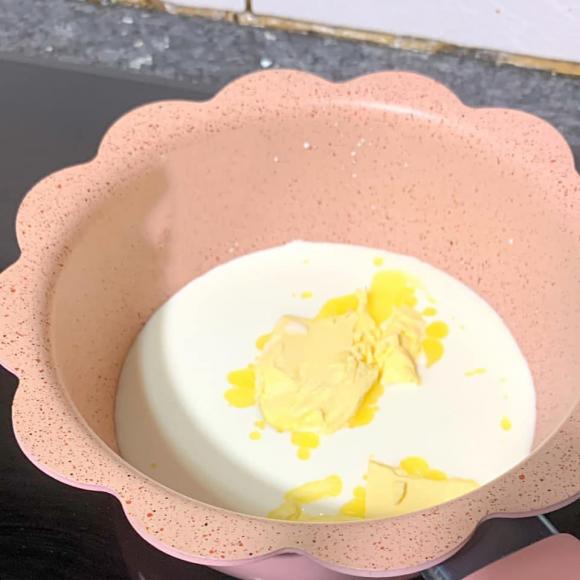 Gợi ý cách làm món bánh ăn sáng bằng chảo: Ngoài mềm mịn, trong nhân trứng bổ dưỡng - ảnh 3