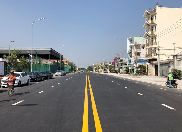 Chính thức thông xe tuyến đường trọng điểm bờ bao 1 Q.Tân Phú, Tp.HCM - ảnh 2
