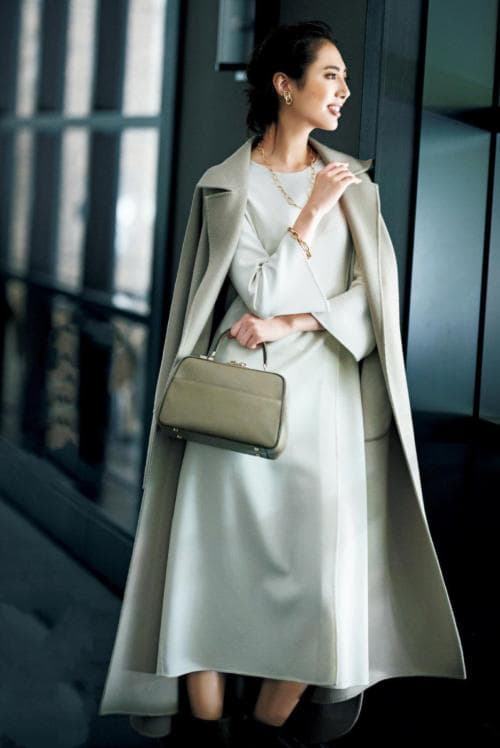 Chỉ mặc quần trong mùa đông? Học blogger Nhật Bản cách dùng ''váy'' cho phù hợp, khí chất là điểm cộng lớn - ảnh 14