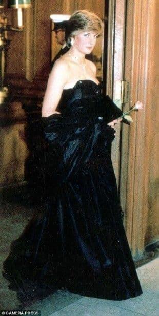 3 bộ váy đen biểu tượng của Công nương Diana - ảnh 4