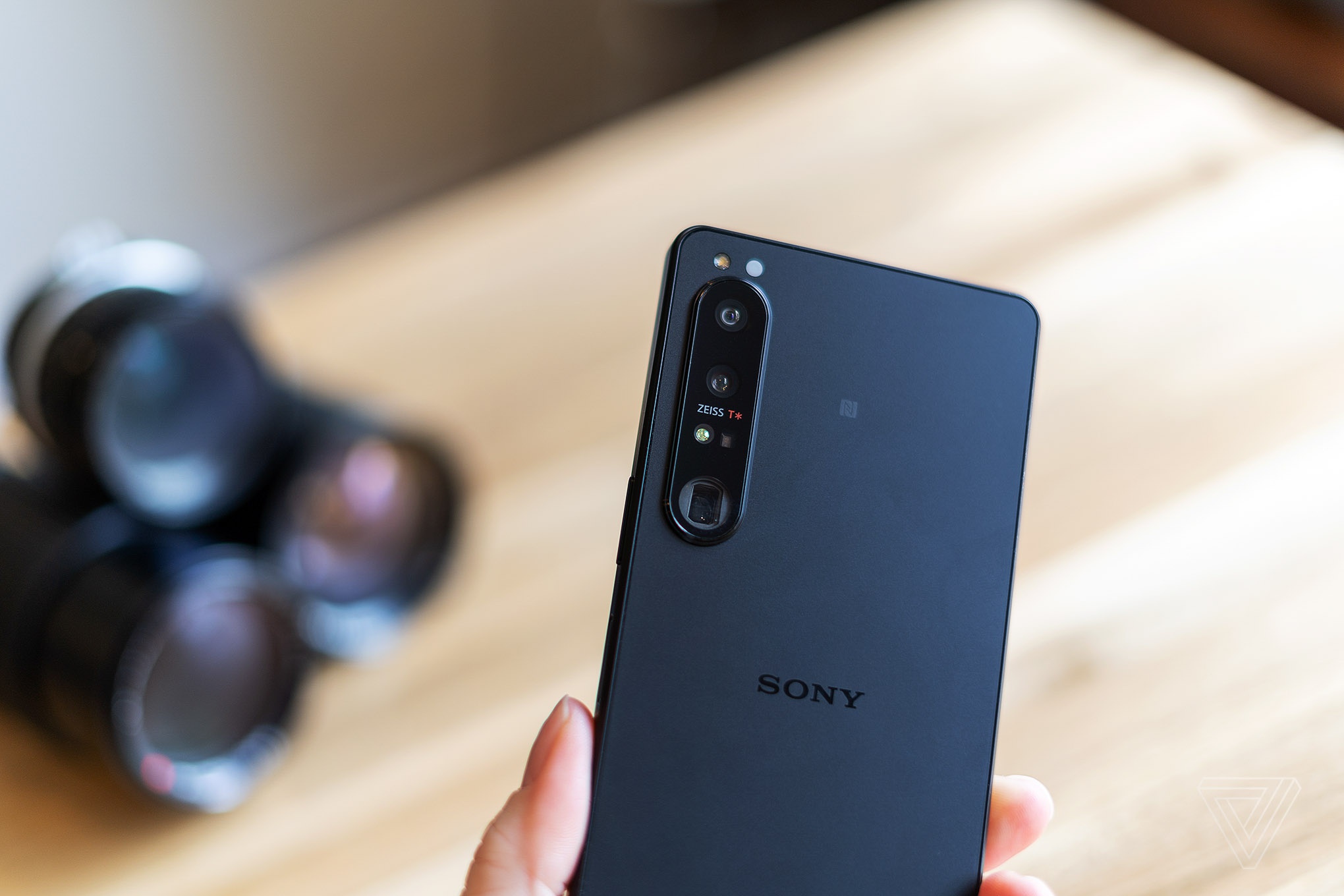 Smartphone mới của Sony có giá 1.600 USD, hệ thống camera đặc biệt - ảnh 4
