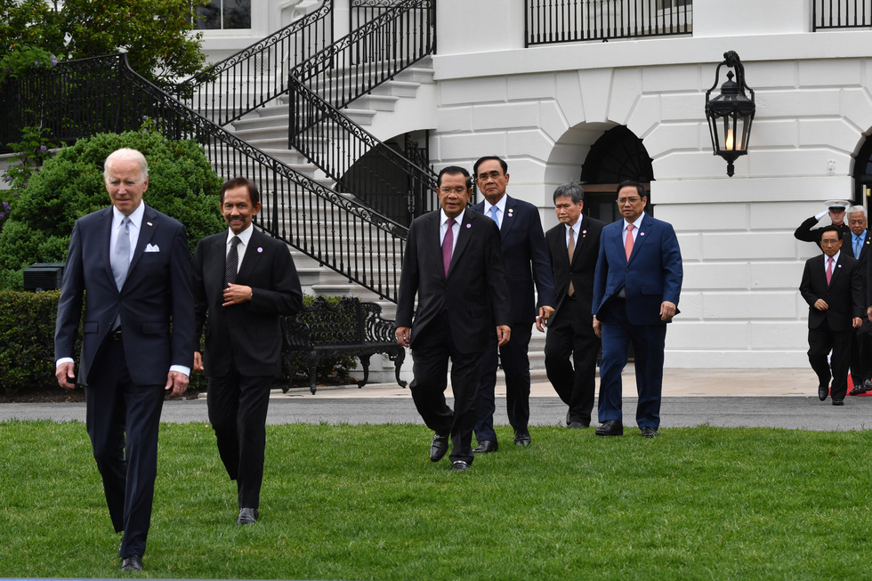 Tổng thống Mỹ đón lãnh đạo ASEAN, cam kết hỗ trợ 150 triệu USD - ảnh 1