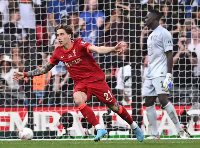 Thắng kịch tính Chelsea trên chấm penalty, Liverpool lên ngôi FA Cup mùa này - ảnh 5