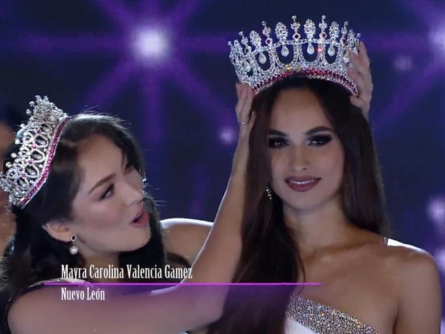 Chung kết Hoa hậu Mexico 2022 bị khán giả ''ném đá'' vì sự cố trao nhầm vương miện - ảnh 1