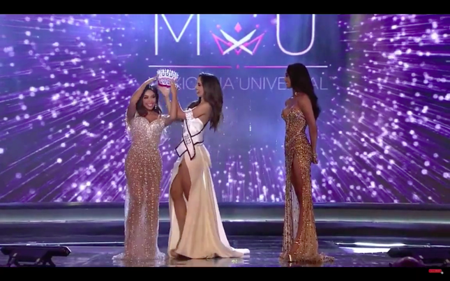 Chung kết Hoa hậu Mexico 2022 bị khán giả ''ném đá'' vì sự cố trao nhầm vương miện - ảnh 2