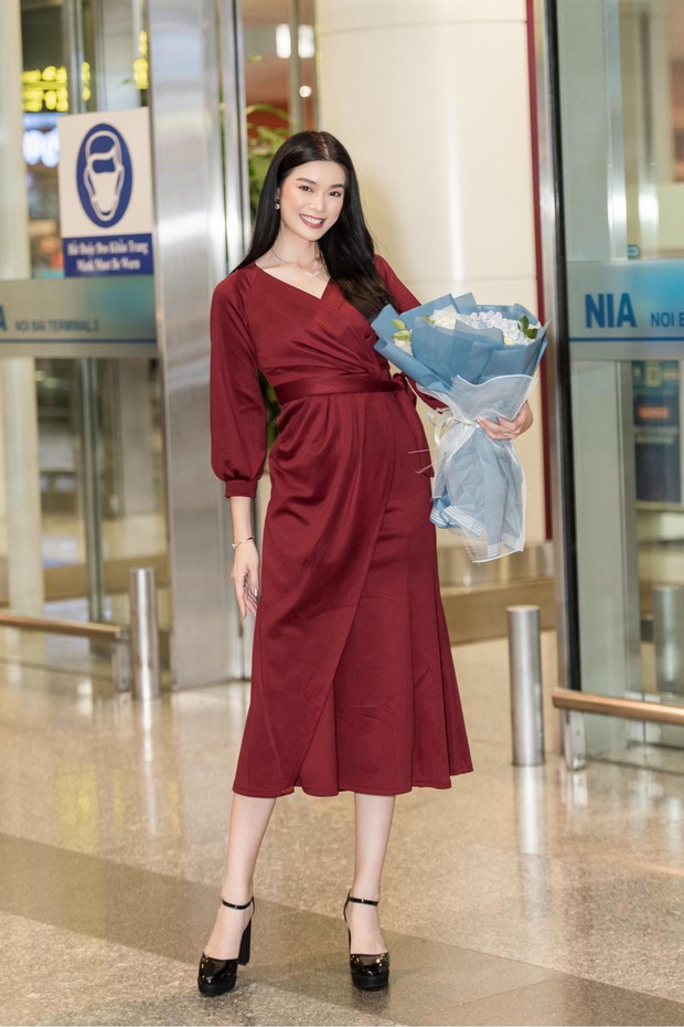 Đối thủ của Đỗ Thị Hà ở Miss World 2021 bất ngờ xuất hiện xinh đẹp rạng rỡ tại Việt Nam - ảnh 1