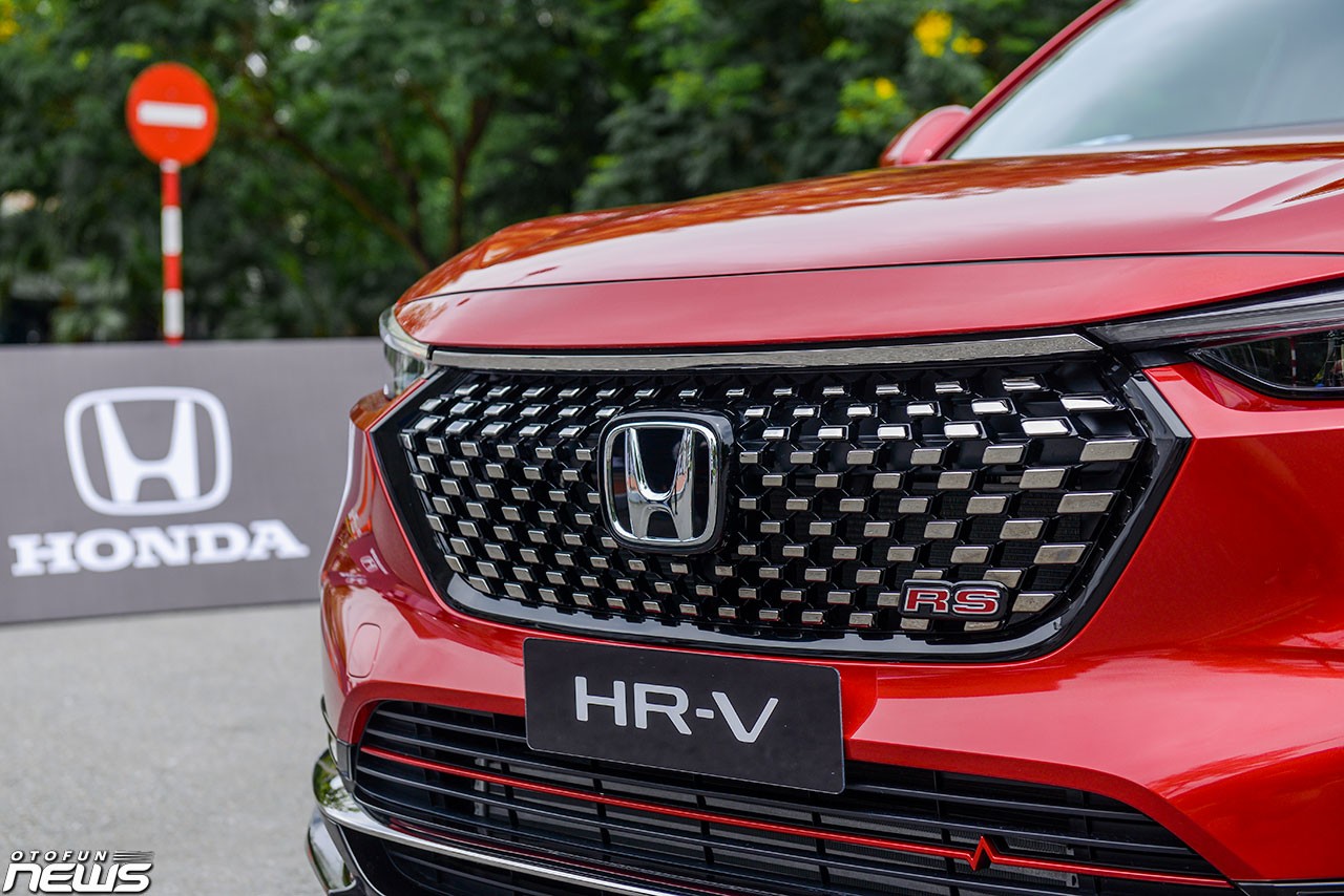 Honda HR-V RS giá 871 triệu tại Việt Nam - ảnh 2