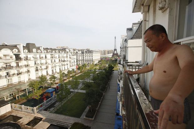 “Paris phiên bản lỗi” bỏ hoang của Trung Quốc: Từ tham vọng về thành phố hoa lệ giữa lòng châu Á tới cảnh ngán ngẩm hiện tại - ảnh 11