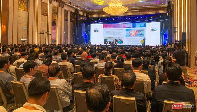 FPT muốn đầu tư “khủng” vào Đà Nẵng: Đào tạo 10.000 lập trình viên vào năm 2023 - ảnh 1