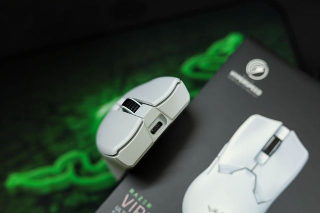 Razer Viper V2 Pro - Chuột siêu nhẹ đưa trải nghiệm gaming lên tầm cao mới - ảnh 8