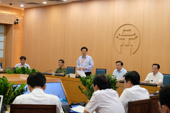 Thứ trưởng Nguyễn Hữu Độ kiểm tra công tác tổ chức kỳ thi tốt nghiệp THPT tại Hà Nội - ảnh 5