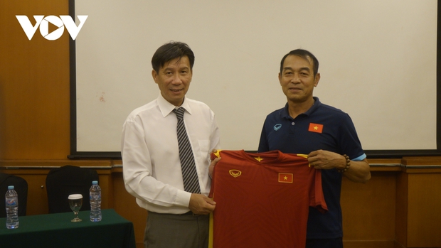 Trận mở màn U19 Indonesia - Việt Nam: Bất lợi nhưng tự tin thi đấu thật tốt - ảnh 1