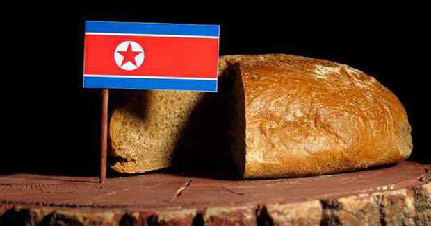 Bánh mì trở thành biểu tượng của giàu có tại quốc gia kín tiếng nhất thế giới - ảnh 1