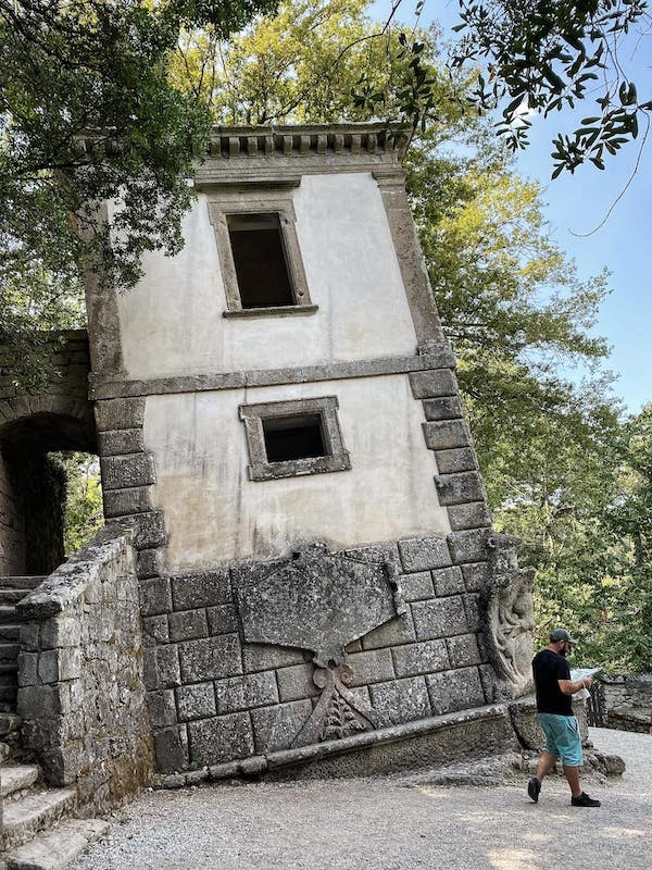 Công viên quái vật huyền bí gần 500 năm tuổi ở Italy - ảnh 9