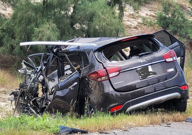 Quảng Bình: Hai xe đối đầu trên quốc lộ 1A, 2 người tử vong tại chỗ - ảnh 1