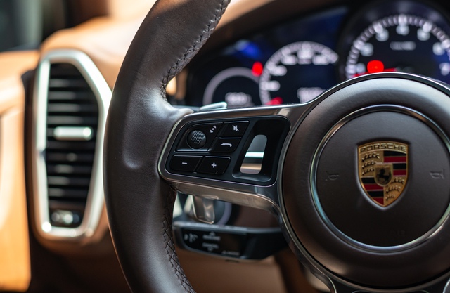 Porsche Cayenne S đời 2019 được chào bán hơn 6,5 tỷ đồng, riêng tiền trang bị đủ mua 2 chiếc Toyota Camry - ảnh 19