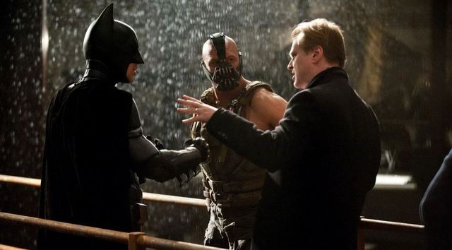 The Dark Knight Rises 10 năm nhìn lại: Đoạn kết của bản thiên anh hùng ca đã thay đổi hoàn toàn Hollywood - ảnh 6