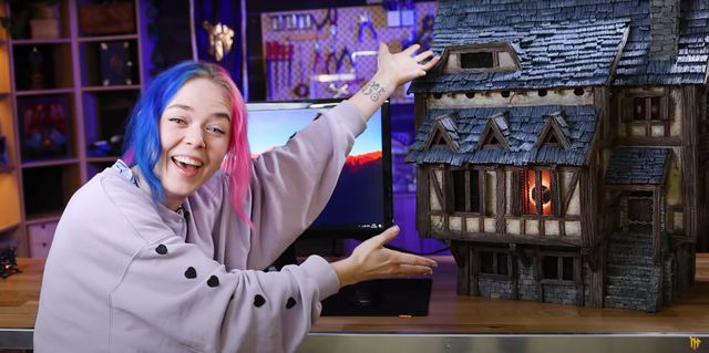 YouTuber xây mô hình ngôi nhà Trung Cổ để làm thùng máy tính, vừa đẹp mắt vừa thông thoáng, không lo quá tải nhiệt - ảnh 3