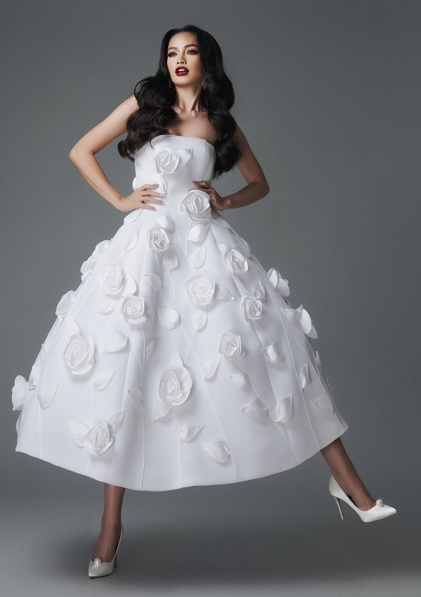 Hoa hậu Ngọc Châu đẹp sắc nét cùng loạt đầm sắc trắng tinh khôi - ảnh 4