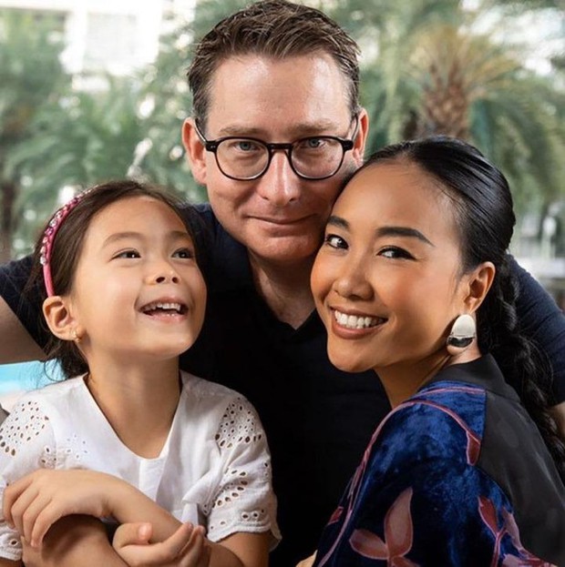 Sao Việt lấy chồng ngoại quốc: Người sống sang chảnh ở nước ngoài, kẻ được mẹ chồng chiều hết nấc - ảnh 2