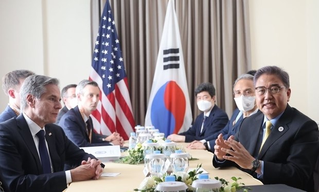 Ngoại trưởng Hàn Quốc và Mỹ thảo luận về các vấn đề khu vực và quốc tế - ảnh 1