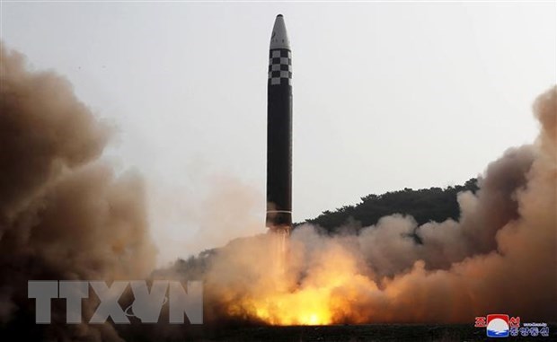 Triều Tiên khẳng định phát triển hạt nhân, tên lửa để tự vệ - ảnh 1