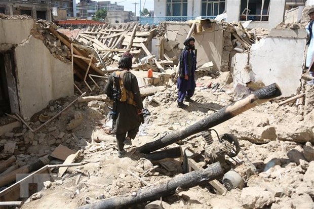 Đánh bom khiến hàng chục người thương vong ở thủ đô của Afghanistan - ảnh 1
