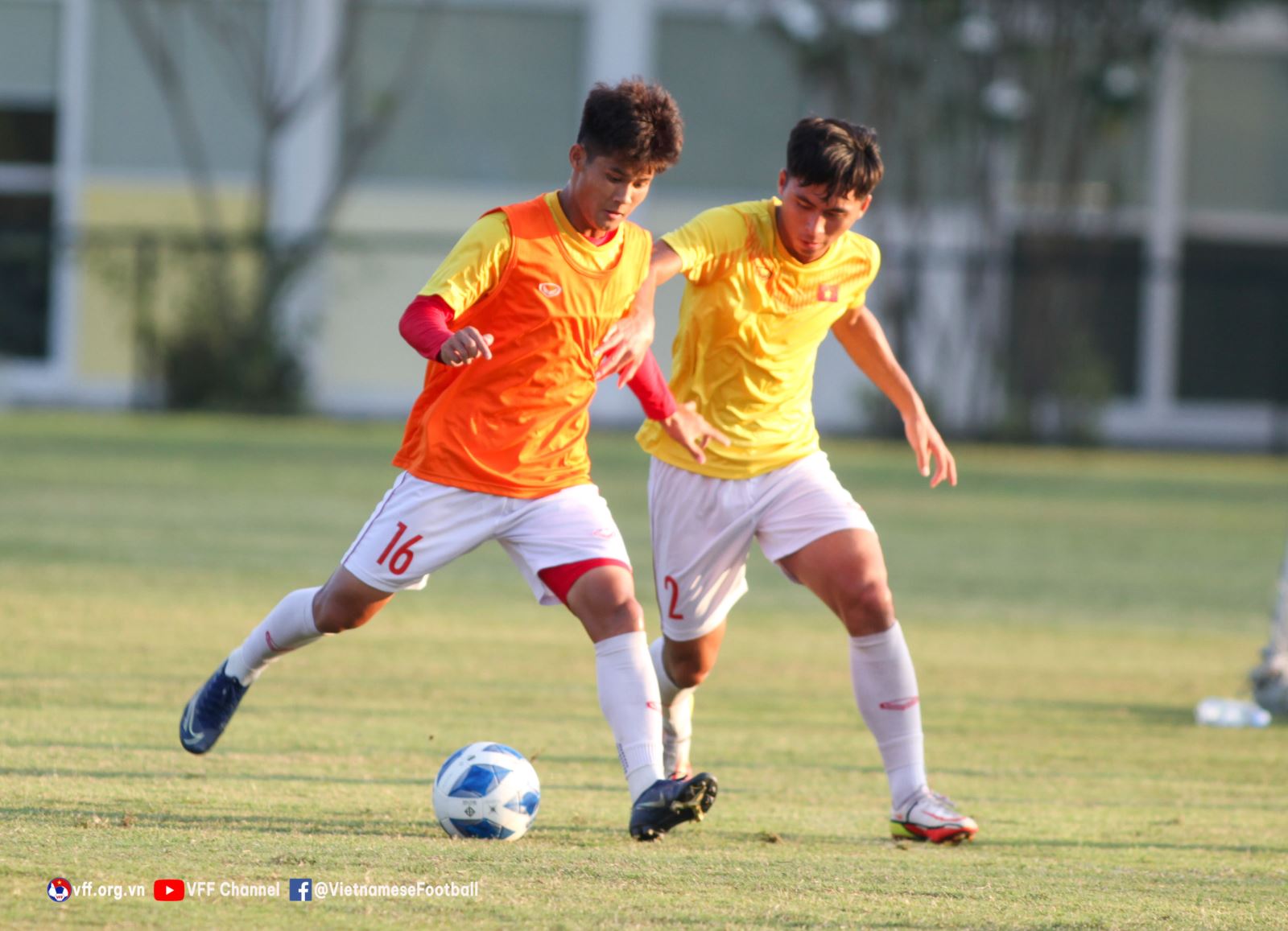 U16 Việt Nam quyết tranh ngôi nhất bảng với U16 Indonesia - ảnh 1