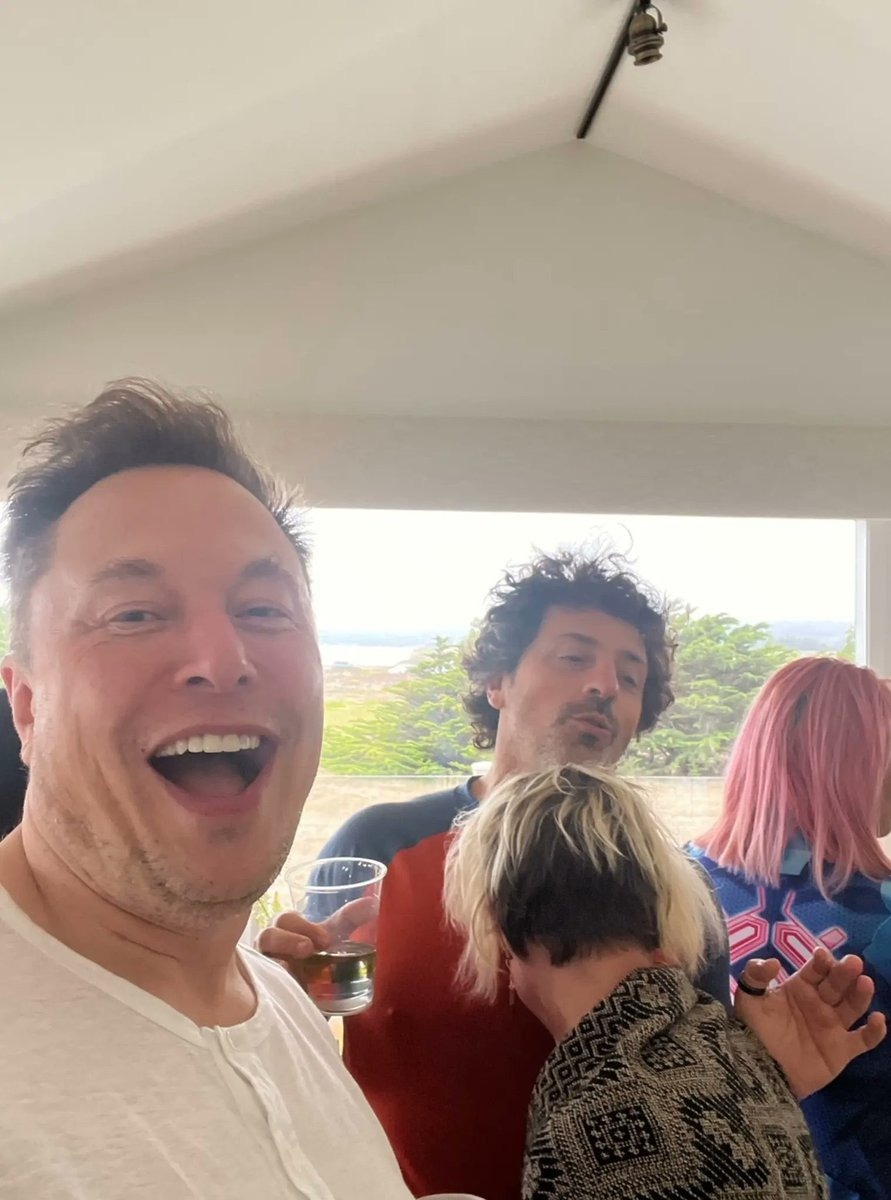 Nguồn gốc bức ảnh selfie tự minh oan của Elon Musk - ảnh 1