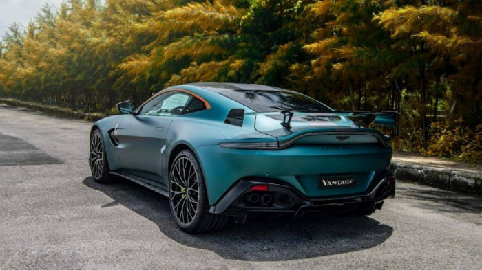 Bộ đôi siêu xe Aston Martin giá gần 40 tỉ đồng về Việt Nam - ảnh 6