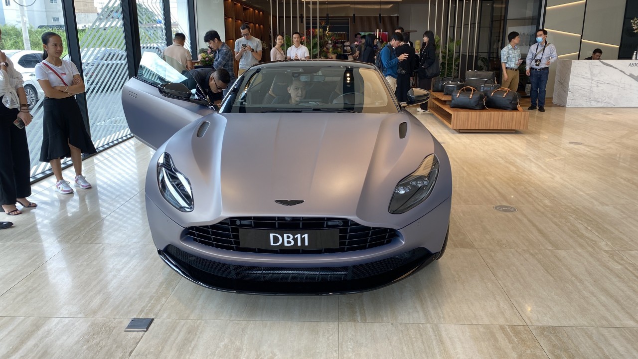 Aston Martin ra mắt bộ đôi siêu xe Vantage F1 Edition và DB11 V8 Coupe - ảnh 13