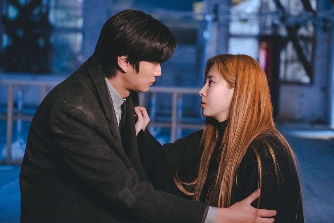 ‘Nữ Luật Sư Kỳ Lạ Woo Young Woo’ tiếp tục giảm tỷ suất người xem, phim của Ji Sung tăng nhẹ - ảnh 1