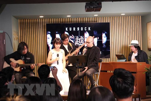 Ban nhạc rock đầu tiên của người Việt ở Nhật Bản ra mắt MV - ảnh 2