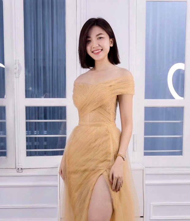 Gu thời trang đặc biệt của “boss” Vân Trang “Thương ngày nắng về”: Mê mệt màu trắng - ảnh 19