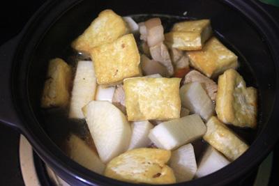Cách làm món thịt kho củ cải và đậu phụ giản dị nhưng rất ngon miệng - ảnh 6