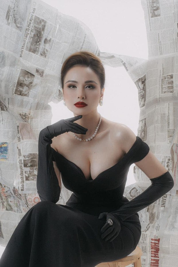 Á hậu Phương Anh khoe dáng nóng bỏng với bikini, Hoa hậu Diễm Hương trễ nải vòng 1 quyến rũ - ảnh 3
