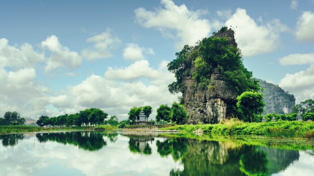 Chuyên trang du lịch nước ngoài: 8 nơi đẹp nhất Việt Nam, không đến thăm thì quá phí! - ảnh 1