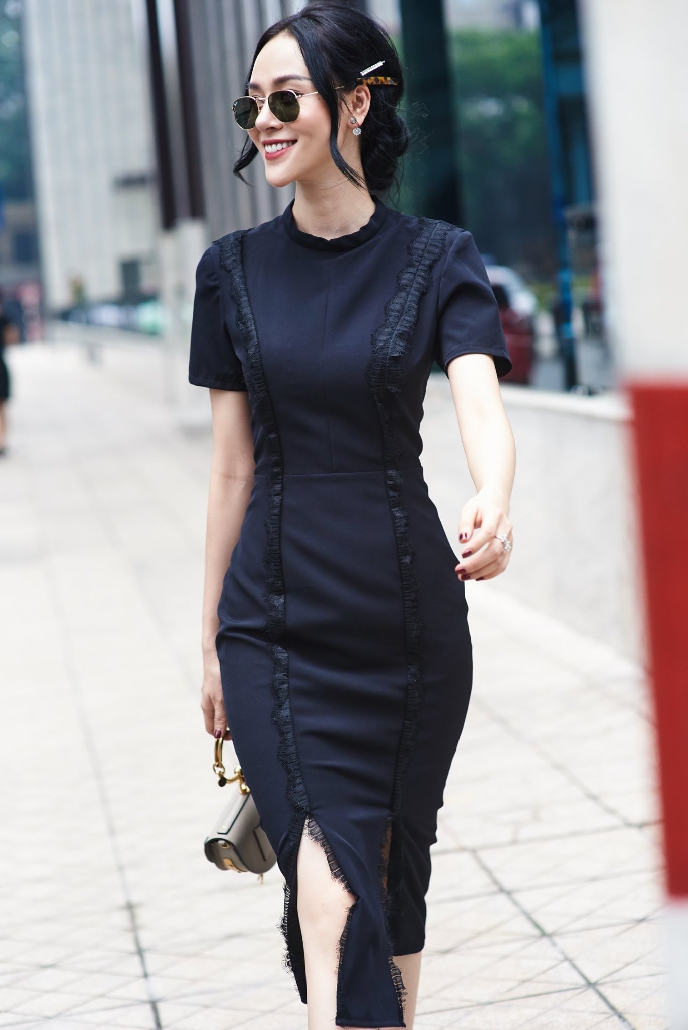 “Little Black Dress” hay những mẫu đầm đen “must have” của chị em công sở - ảnh 8