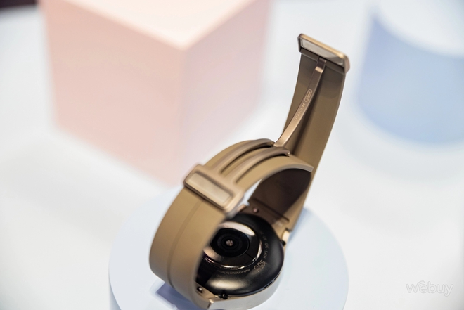 Trên tay Galaxy Watch5 series: Hai phiên bản, tập trung theo dõi sức khoẻ, pin nâng cấp, giá từ 6.9 triệu đồng - ảnh 5