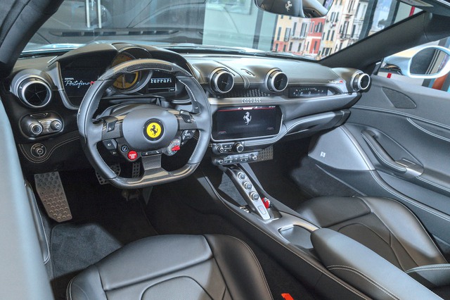 Ferrari Portofino M hơn 15 tỷ đồng tại Thái Lan ‘cập bến’ Việt Nam - ảnh 10