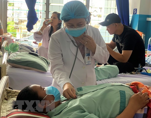TP Hồ Chí Minh: Sốt xuất huyết tiếp tục tăng về số ca mắc lẫn tử vong - ảnh 1