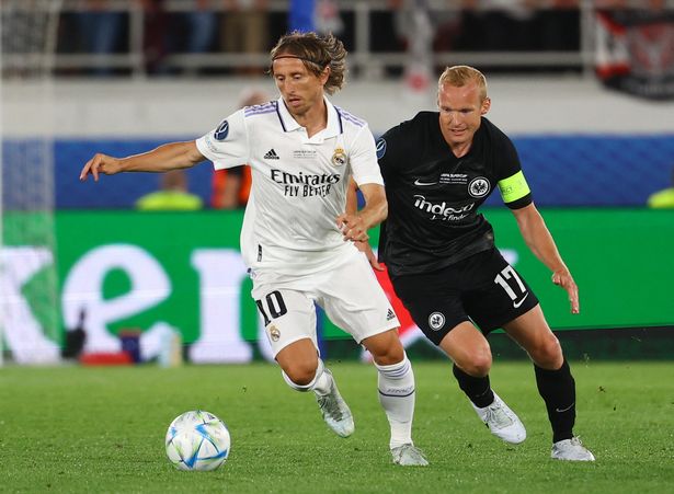 5 điểm nhấn Real 2-0 Frankfurt: Rudiger ''ra rìa''; Ngả mũ với Ancelotti - ảnh 2