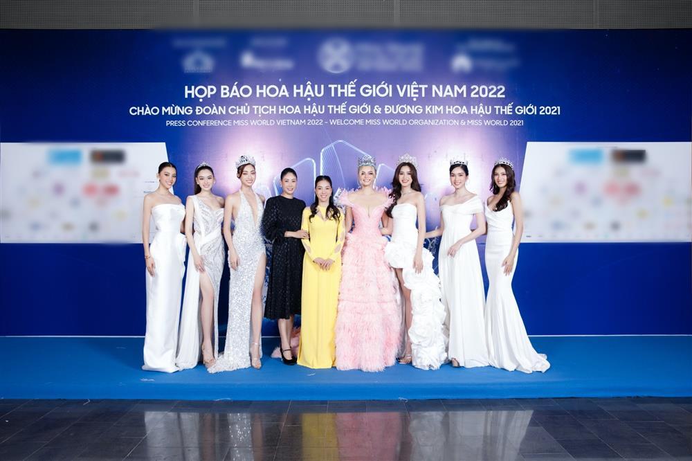 Đỗ Thị Hà suýt vấp, Miss World 2021 lộng lẫy bất chấp cam thường - ảnh 2