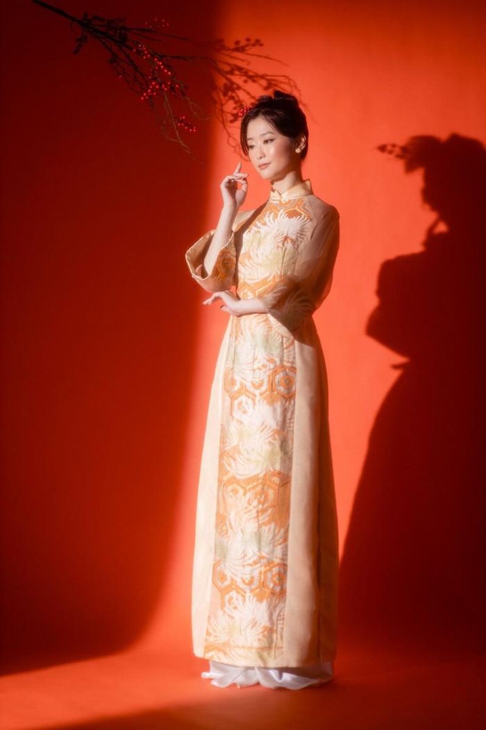 Hoa hậu Ngọc Hân với ý tưởng kết hợp văn hóa Nhật Bản và Việt Nam trong tà áo dài - ảnh 4