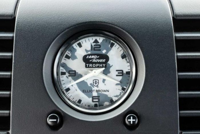 Land Rover Classic Defender Works V8 Trophy II 2023 từ 6,4 tỷ đồng - ảnh 5