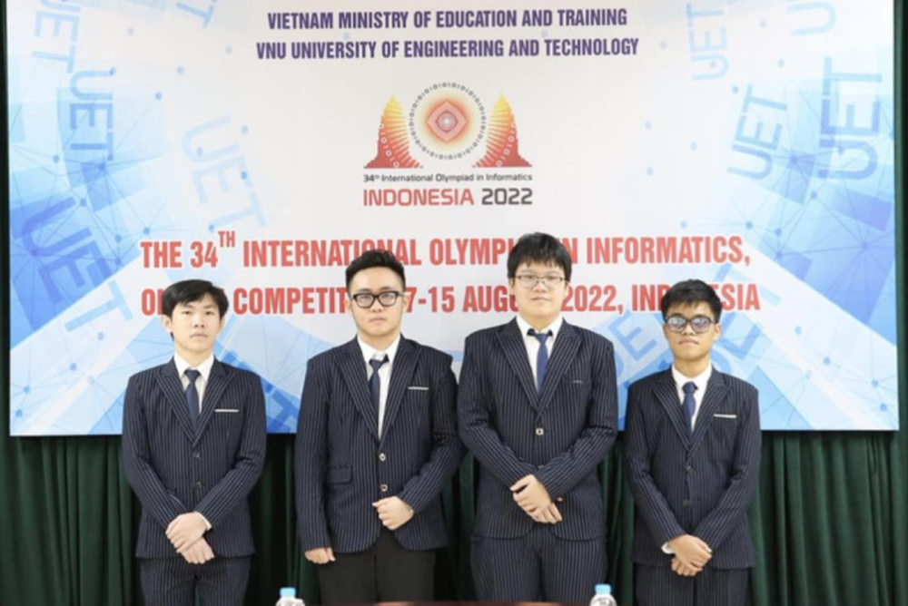 Cả 4 học sinh Việt Nam dự Olympic Tin học quốc tế đều giành huy chương - ảnh 1
