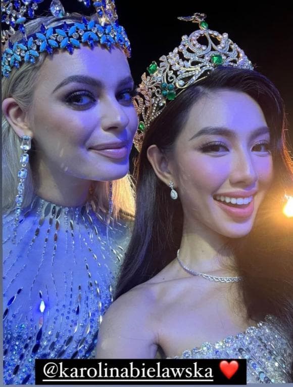 Tân Miss Supranational và Miss Universe bất ngờ hội ngộ, khung ảnh ''gấp đôi visual'' khiến fans sắc đẹp thích thú - ảnh 3